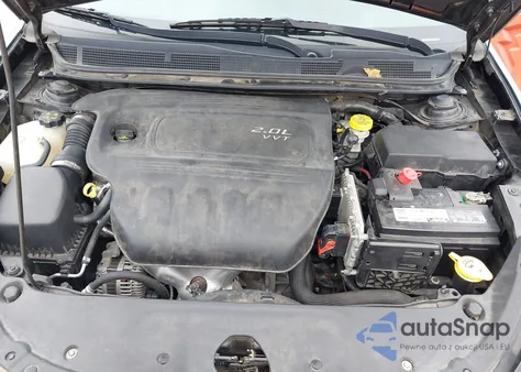 2013 Dodge Dart Sxt z USA, uszkodzony, nr VIN 1C3CDFBA3DD289646